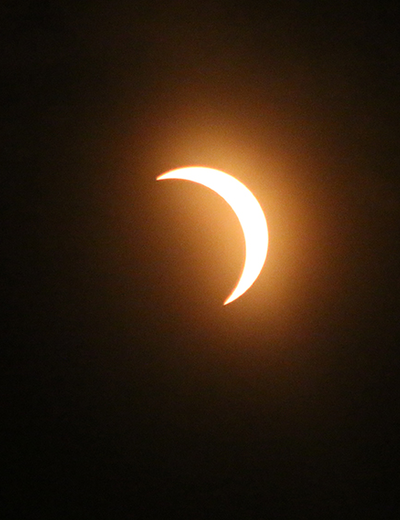 The moon parcially covering the sun during the 2017 eclipse. 